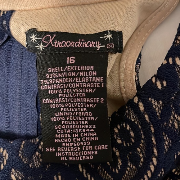 Xtraordinary Dress - Picture 7 of 7